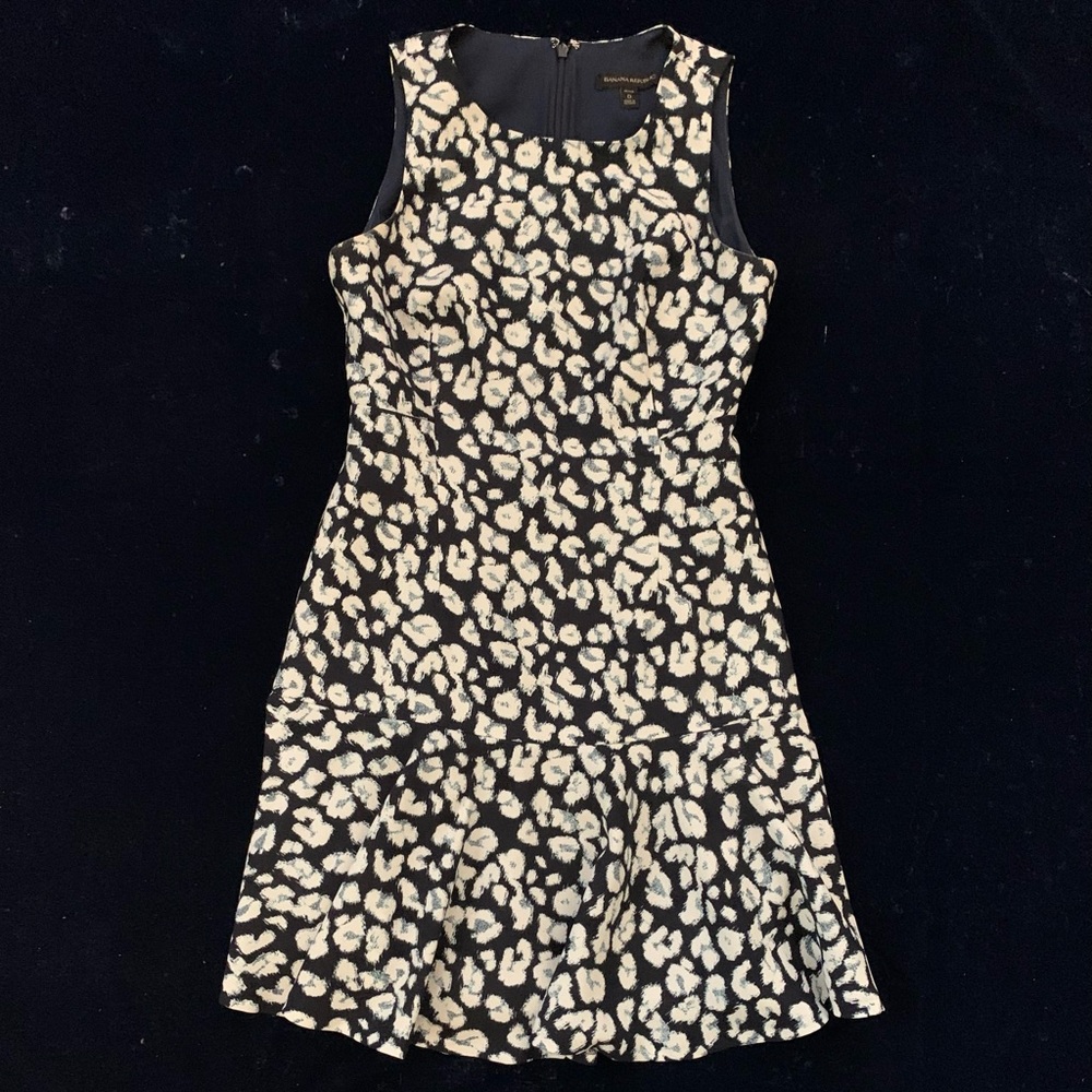 BANANA REPUBLIC 100% Polyester Cloud Themed Dress